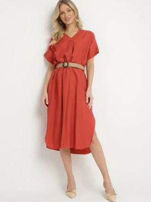 Czerwona Wiskozowa Sukienka Pudełkowa z Paskiem i Rozcięciami po Bokach Sonanira cflo