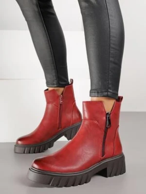 Czerwone Botki do Kostki na Tłoczonej Podeszwie Zdobione Suwakiem Vodvire m.daszynski