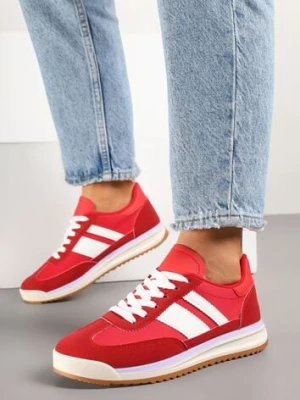Czerwone Sneakersy w Stylu Kultowych Tenisówek z Przeszyciami Lelluria