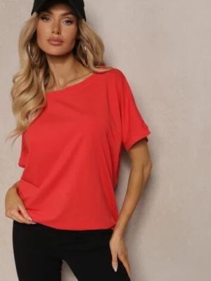 Czerwony Bawełniany T-shirt Oversize z Krótkim Rękawem i Dłuższym Tyłem Zanimara
