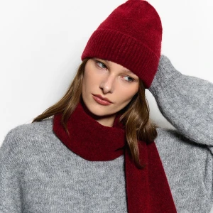 Czerwony szalik z domieszką wełny House