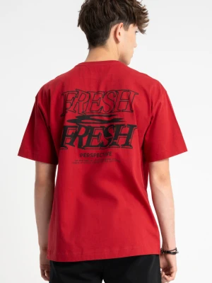 Czerwony t-shirt LOOSE z autorską grafiką z tyłu Reporter