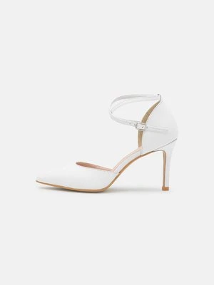 Czółenka Anna Field