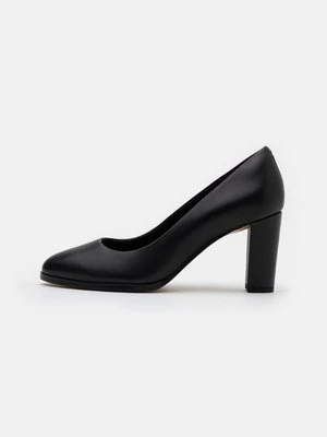 Czółenka Clarks