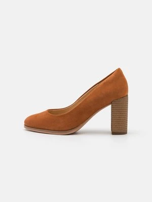 Czółenka Clarks