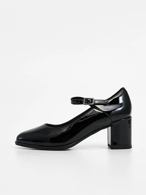 Czółenka Clarks