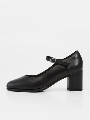 Czółenka Clarks