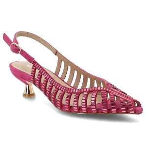 Czółenka damskie Alma En Pena, cholewka z materiału o plecionym, ażurowym wykończeniu zapięcie na pasek wokół pięty spiczasty nosek, różowe, V265200