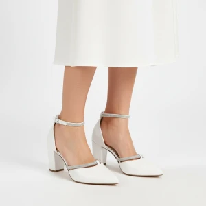 Czółenka damskie Marco Tozzi, ze skóry naturalnej na stabilnym słupku zapewniającym wygodę z paskiem wokół kostki poprawiającym dopasowanie i stabiln