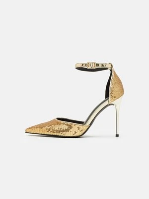 Czółenka Even&Odd Wide Fit