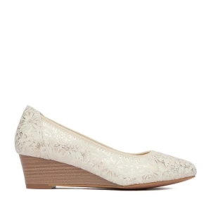 Czółenka Go Soft CEO-HY7760-1 Écru