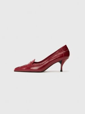 Czółenka Jeffrey Campbell