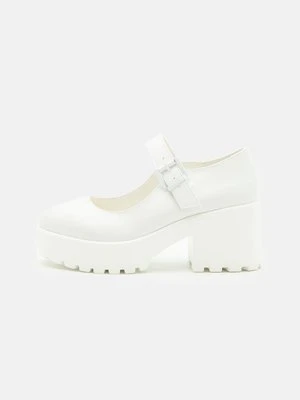 Czółenka Koi Footwear
