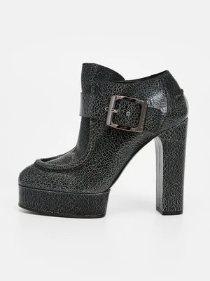 Czółenka na platformie Casadei