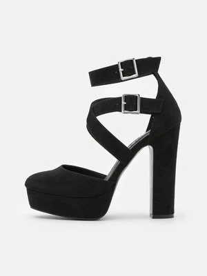 Czółenka na platformie Even&Odd