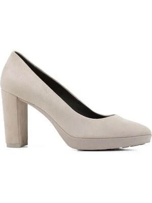 Czółenka na platformie Geox