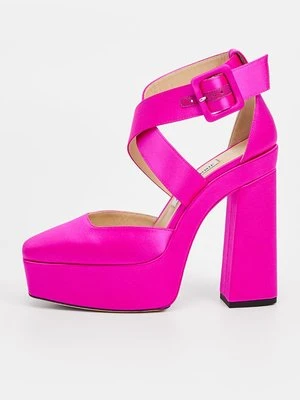 Czółenka na platformie Jimmy Choo