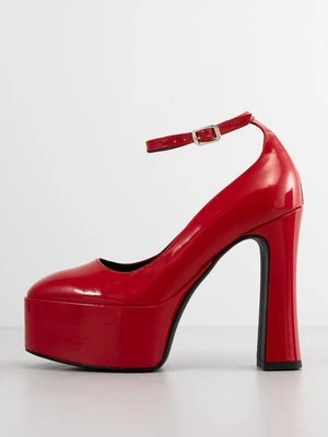 Zdjęcie produktu Czółenka na platformie Jonak