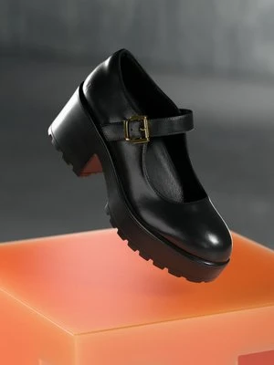 Czółenka na platformie Koi Footwear