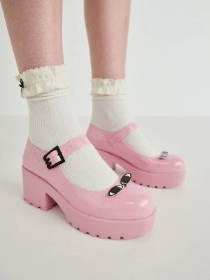 Czółenka na platformie Koi Footwear