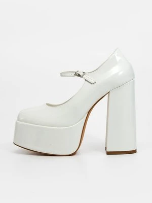 Czółenka na platformie Koi Footwear