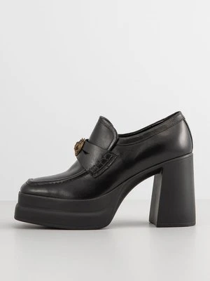 Czółenka na platformie Kurt Geiger London