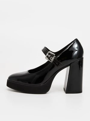 Czółenka na platformie Steve Madden