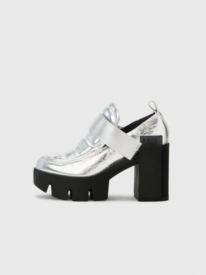 Czółenka na platformie United Nude