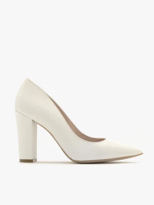 Czółenka na słupku Ryłko