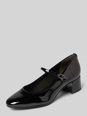 Czółenka na słupku tamaris