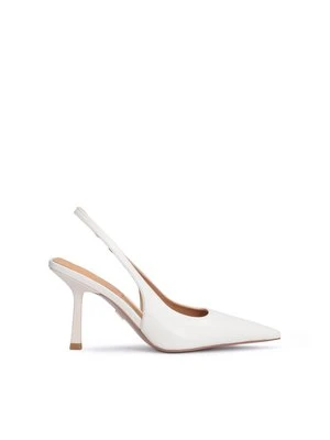Czółenka off white na smukłej szpilce z kwadratową piętą Kazar