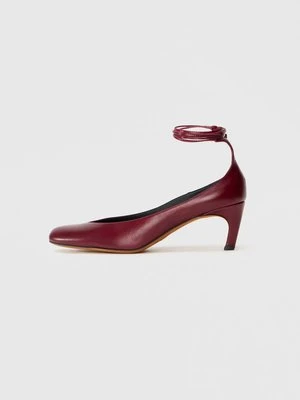Czółenka Proenza Schouler