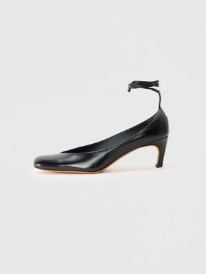 Czółenka Proenza Schouler