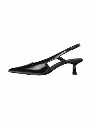Czółenka Stradivarius