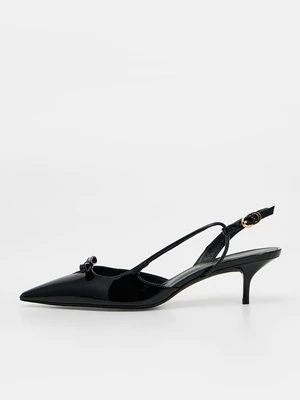 Czółenka Stuart Weitzman