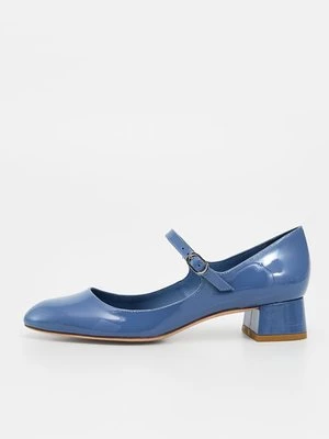 Czółenka Stuart Weitzman