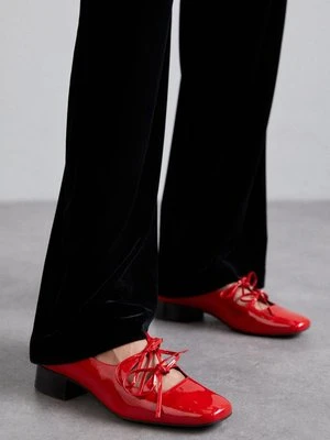 Czółenka sznurowane Nicole Saldana