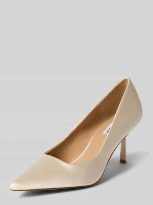 Czółenka z obcasem szpilką model 'Vivion' Steve Madden Biały