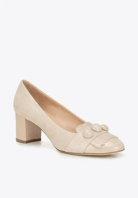 Czółenka z posrebrzanej skóry nubukowej Wittchen