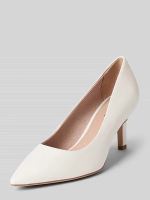 Czółenka ze skóry naturalnej tamaris