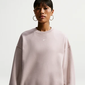 Damska oversizowa bluza z półokrągłym dekoltem Nike Studio Fleece Medium Weight - Brązowy