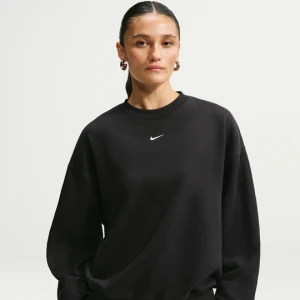 Damska oversizowa bluza z półokrągłym dekoltem Nike Studio Fleece Medium Weight - Czerń