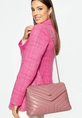 Damska crossbody na łańcuszku z ekoskóry różowa Wittchen