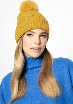 Damska czapka o splocie w drobny wzór żółta Wittchen