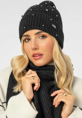 Damska czapka w koraliki czarna Wittchen