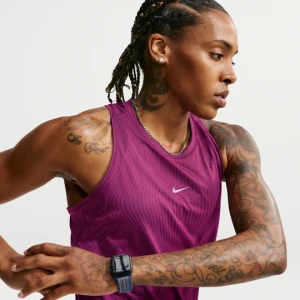 Damska koszulka bez rękawów do biegania Nike Swift Aero-FIT - Czerwony