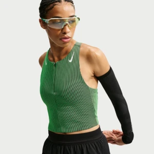 Damska koszulka bez rękawów Dri-FIT ADV Nike AeroSwift o skróconym kroju, do biegania, z kieszeniami - Zieleń