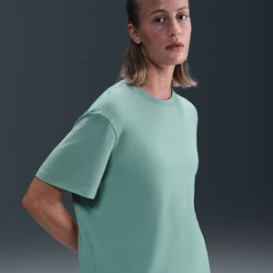 Damska koszulka z krótkim rękawem Dri-FIT Nike One Relaxed - Zieleń