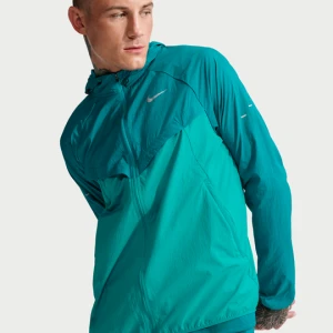 Damska kurtka do biegania z ochroną przed promieniowaniem UV Repel Nike Stride - Niebieski