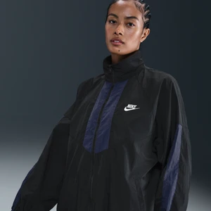 Damska kurtka o kroju oversize Nike Windrunner - Czerń